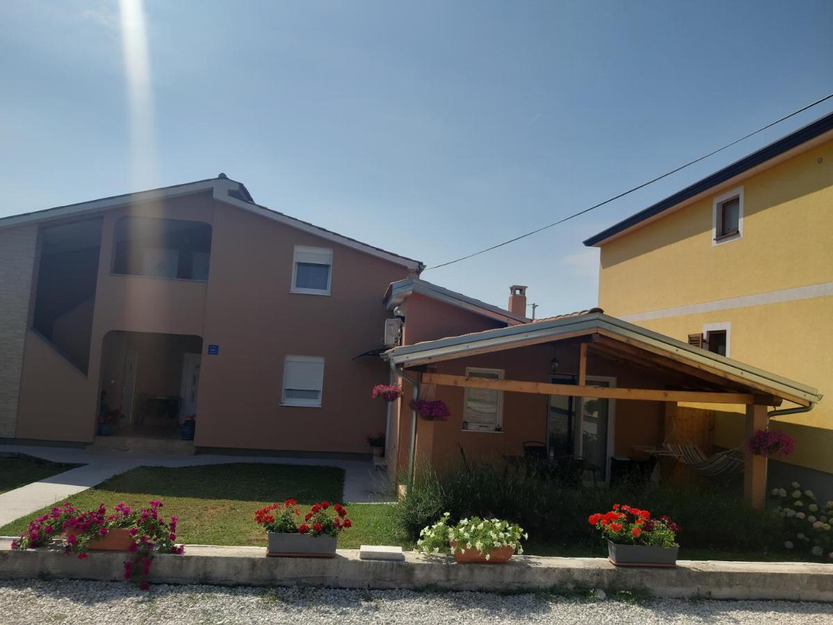 Apartments Dora Poreč Exterior foto